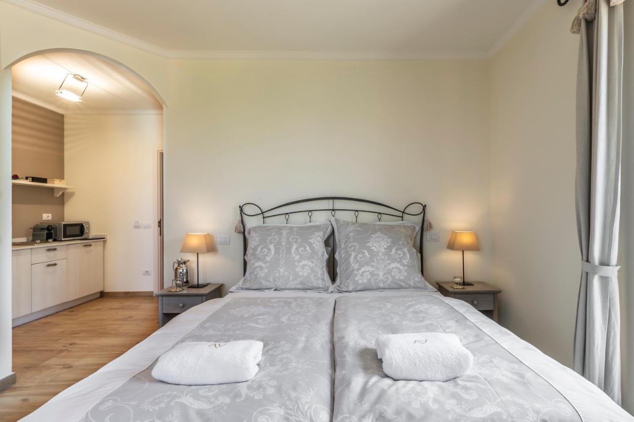 Alta Villa The Countryhouse Adults Only Boutique Bnb Vigliano d'Asti Exterior foto